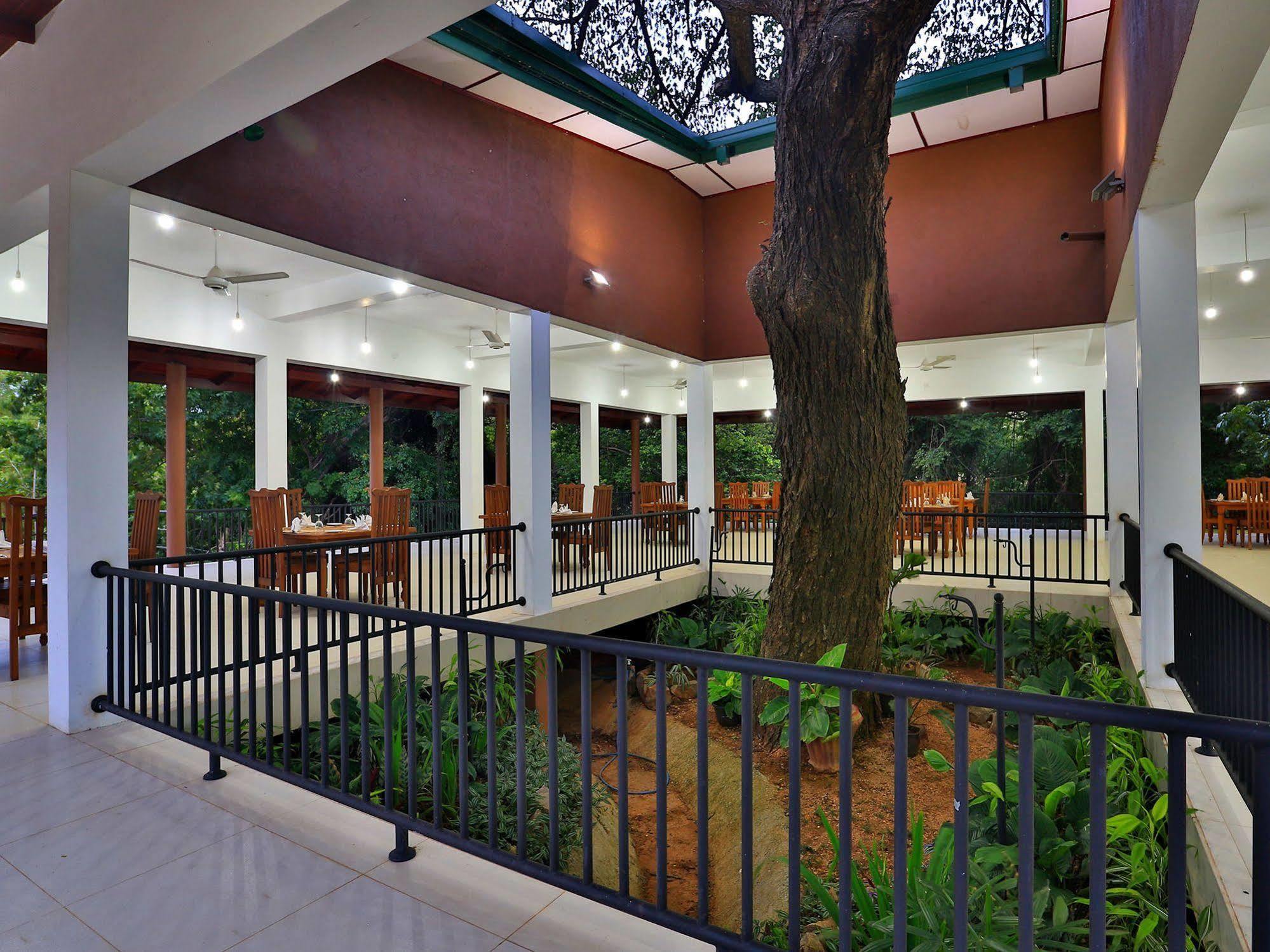 Grand & Gangula Hotel Dambulla Luaran gambar