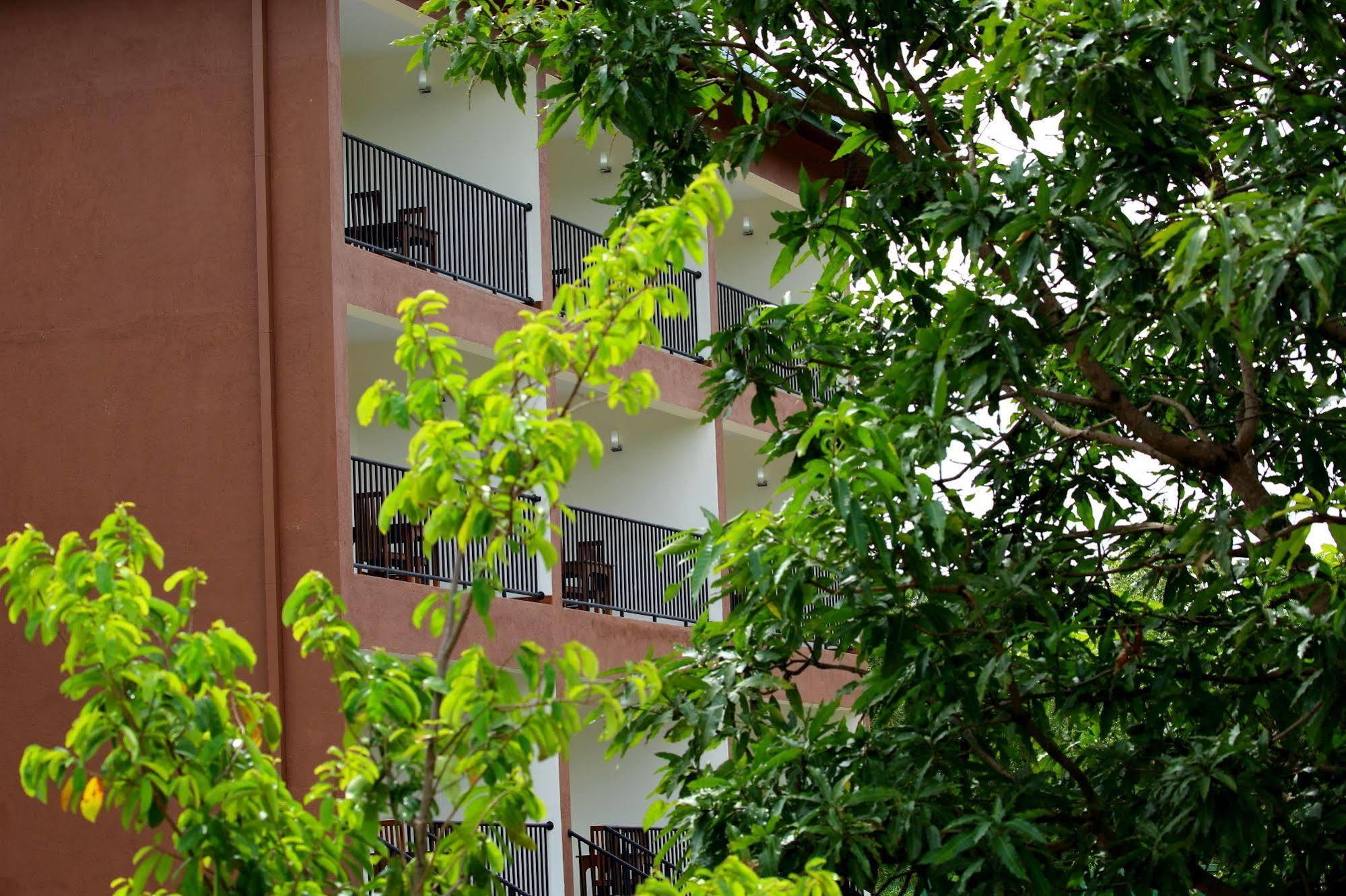 Grand & Gangula Hotel Dambulla Luaran gambar